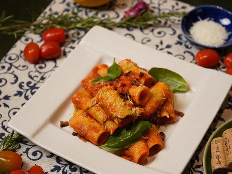 La Lola Cuisine